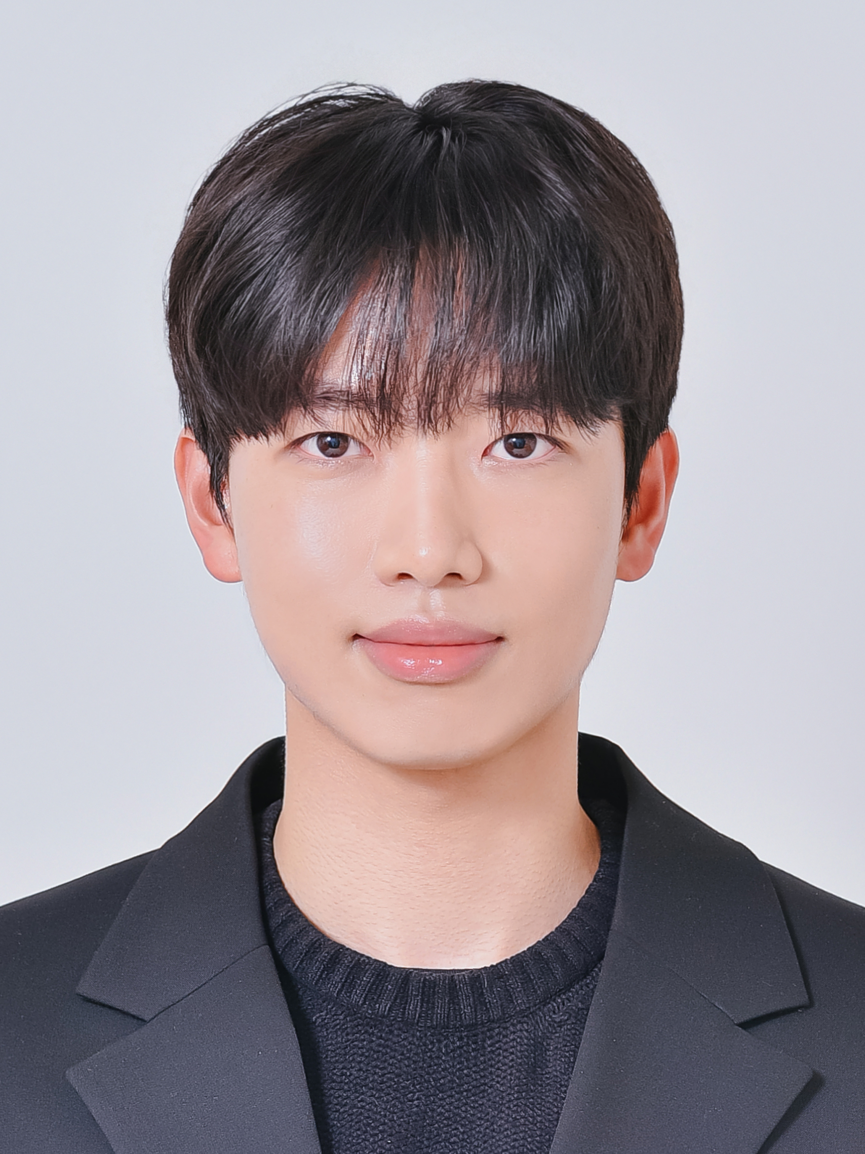 Donggyu Yoon (윤동규)